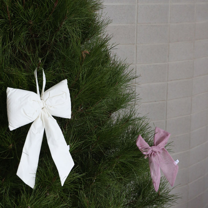 DESIGNSTUFF LUVA Bow for Hanging, H32 cm, Cream