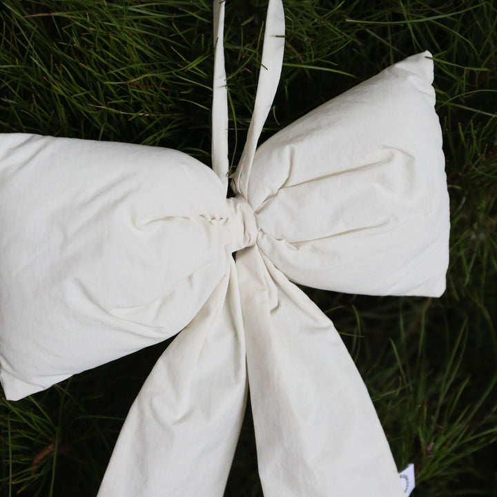 DESIGNSTUFF LUVA Bow for Hanging, H32 cm, Cream