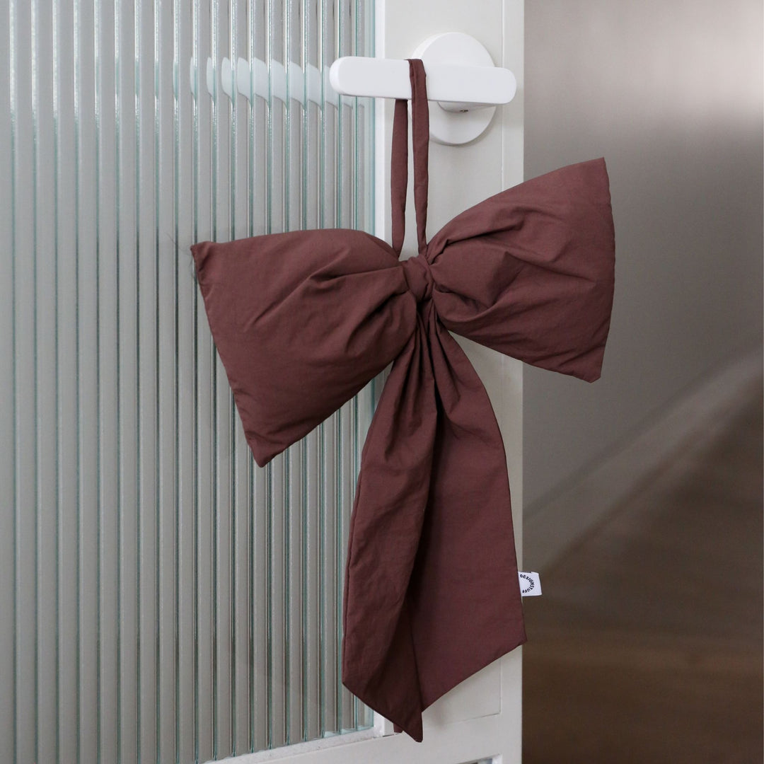 DESIGNSTUFF LUVA Bow for Hanging, H32 cm, Burgundy