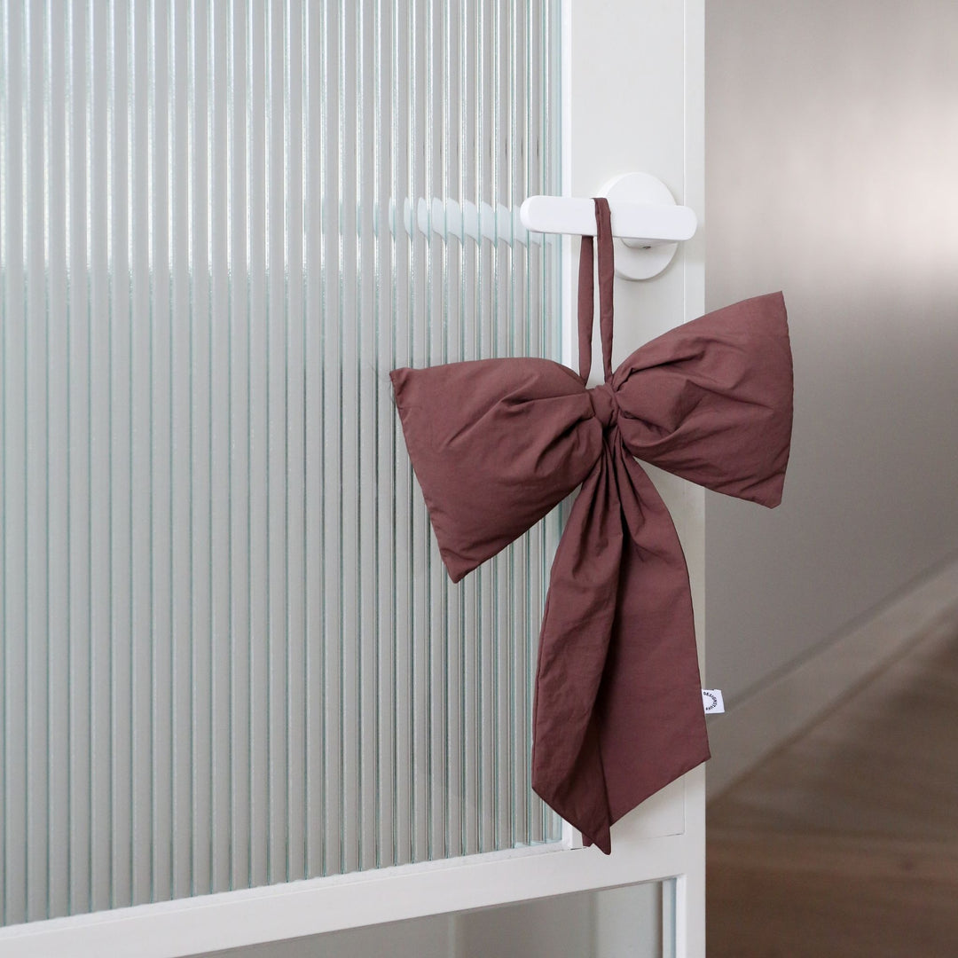 DESIGNSTUFF LUVA Bow for Hanging, H32 cm, Burgundy