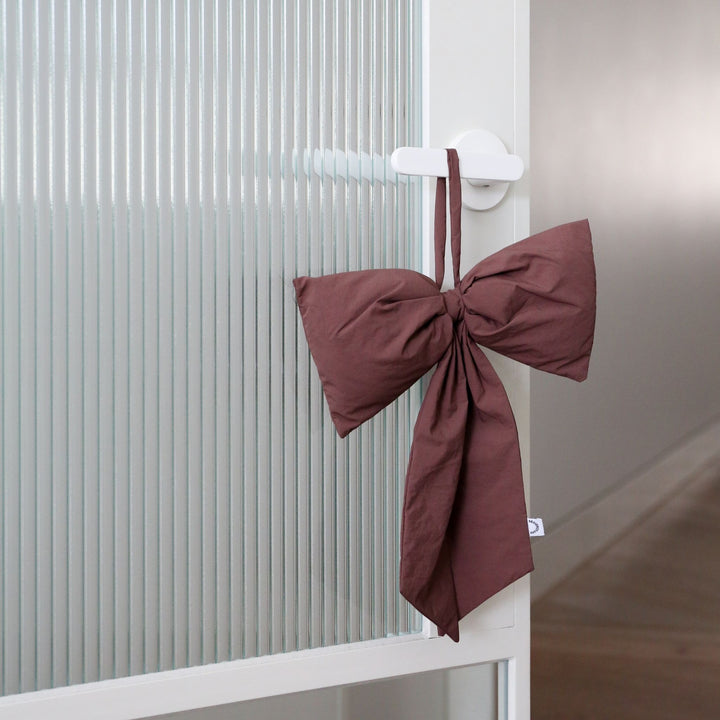 DESIGNSTUFF LUVA Bow for Hanging, H32 cm, Burgundy