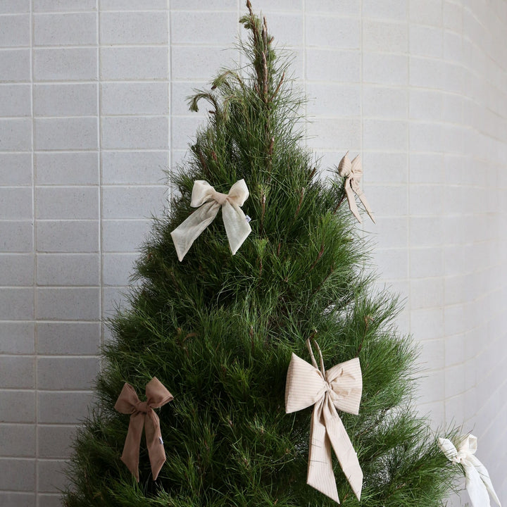 DESIGNSTUFF LUVA Bow for Hanging, H32 cm, Stripe Sage/Black