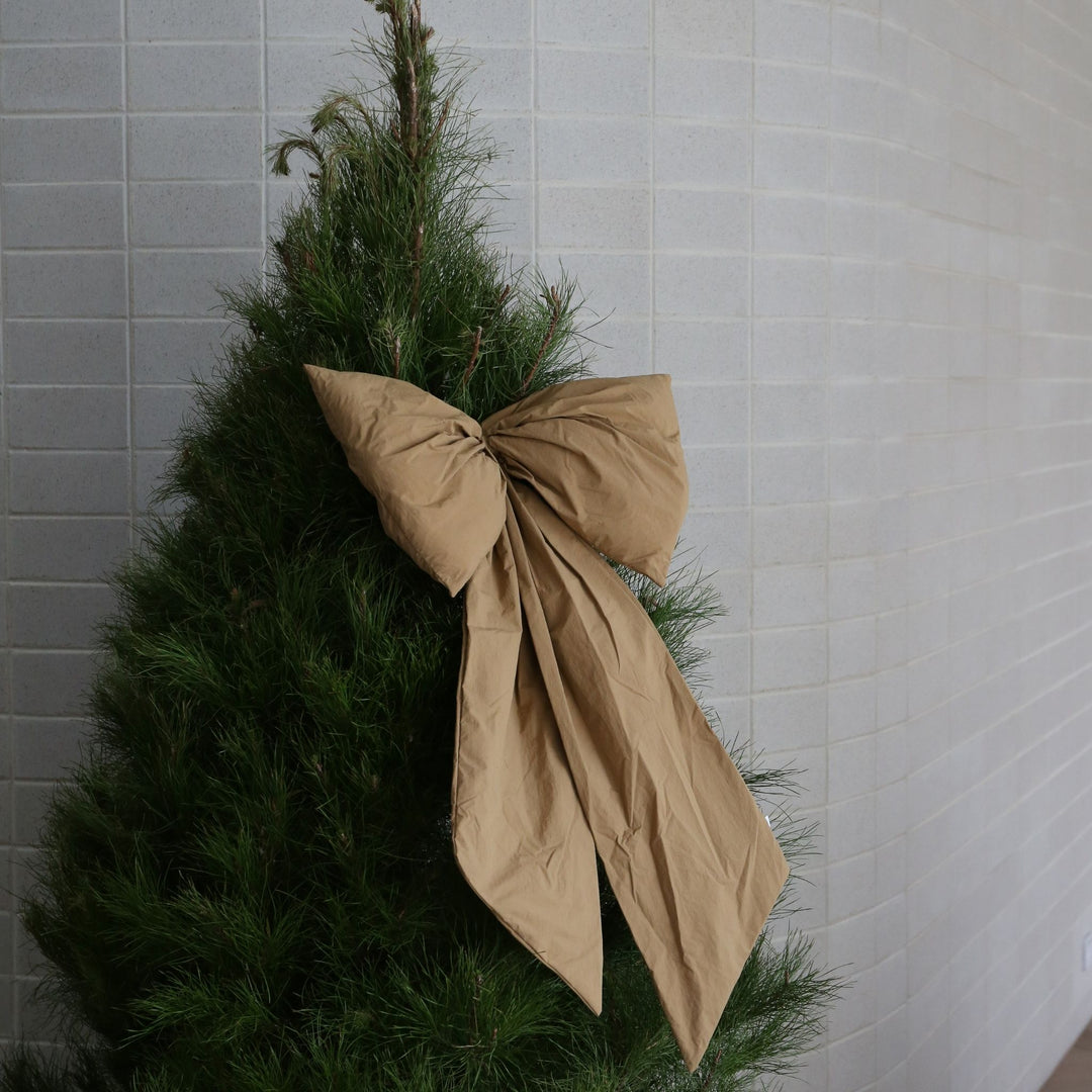 DESIGNSTUFF LUVA Large Bow for Door, H95 cm, Fern