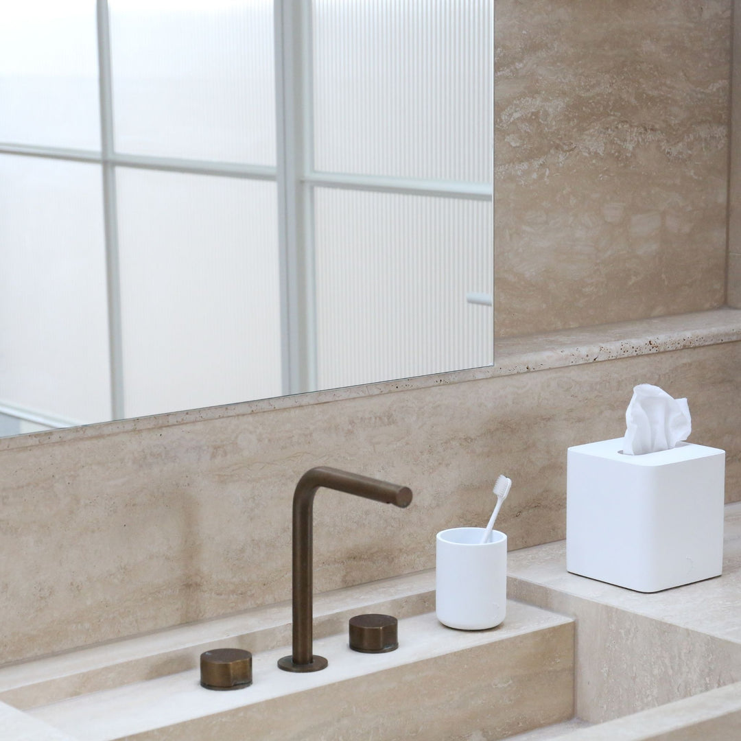 DESIGNSTUFF ARC Tumbler/Toothbrush Holder, White