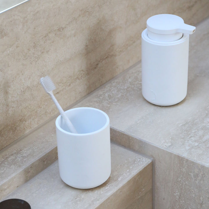 DESIGNSTUFF ARC Tumbler/Toothbrush Holder, White