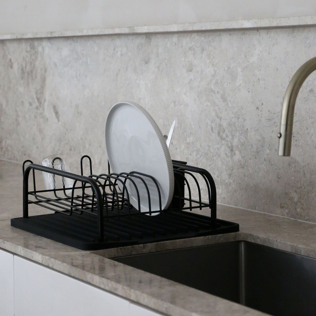 PRE-ORDER │ DESIGNSTUFF DRIP Curve Dish Rack, Black