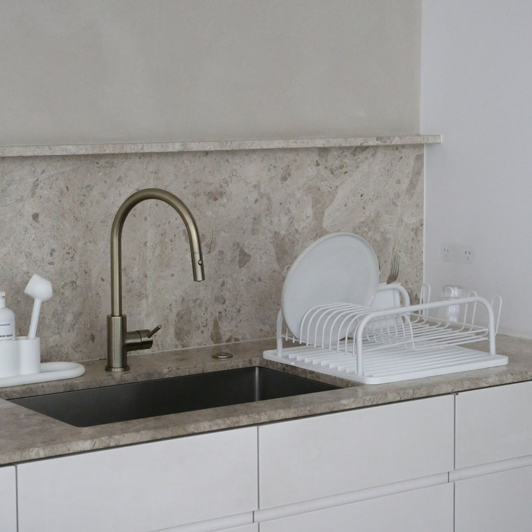 PRE-ORDER │ DESIGNSTUFF DRIP Curve Dish Rack, White