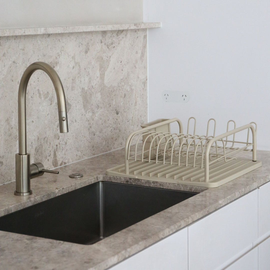 PRE-ORDER │ DESIGNSTUFF DRIP Curve Dish Rack, Sand