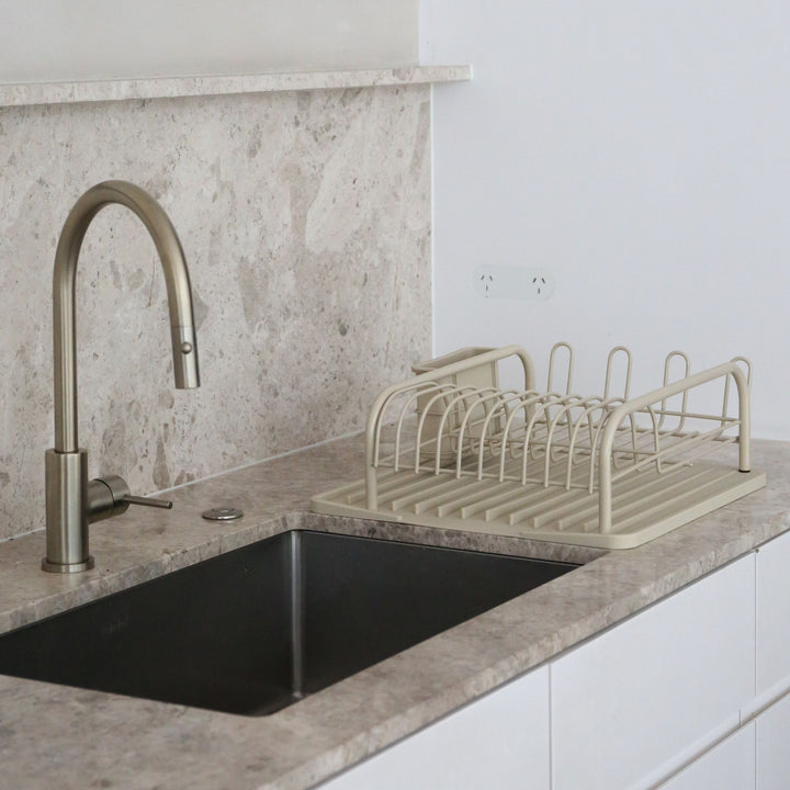 PRE-ORDER │ DESIGNSTUFF DRIP Curve Dish Rack, Sand