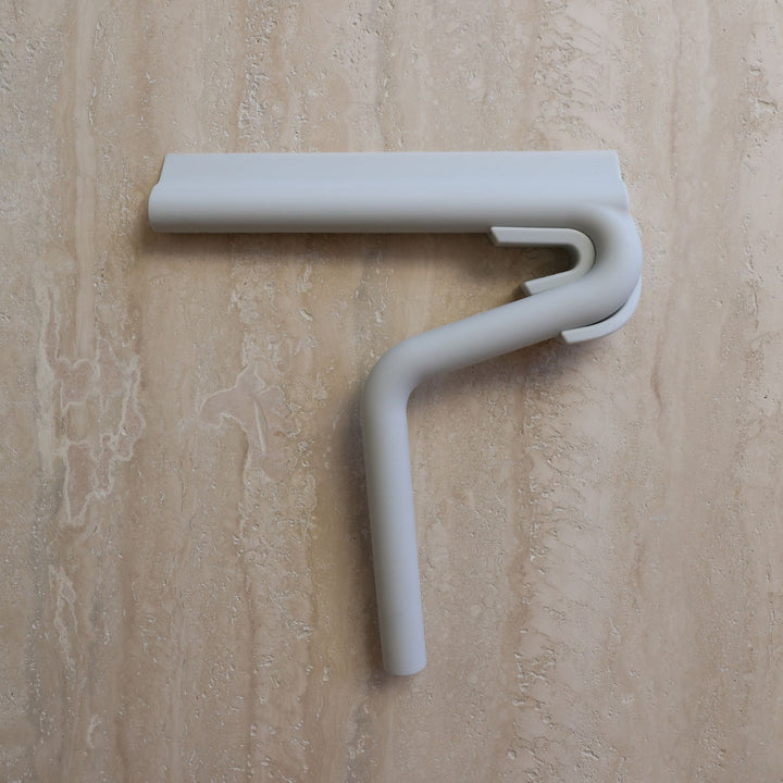 DESIGNSTUFF CURV Shower Wiper, Light Grey