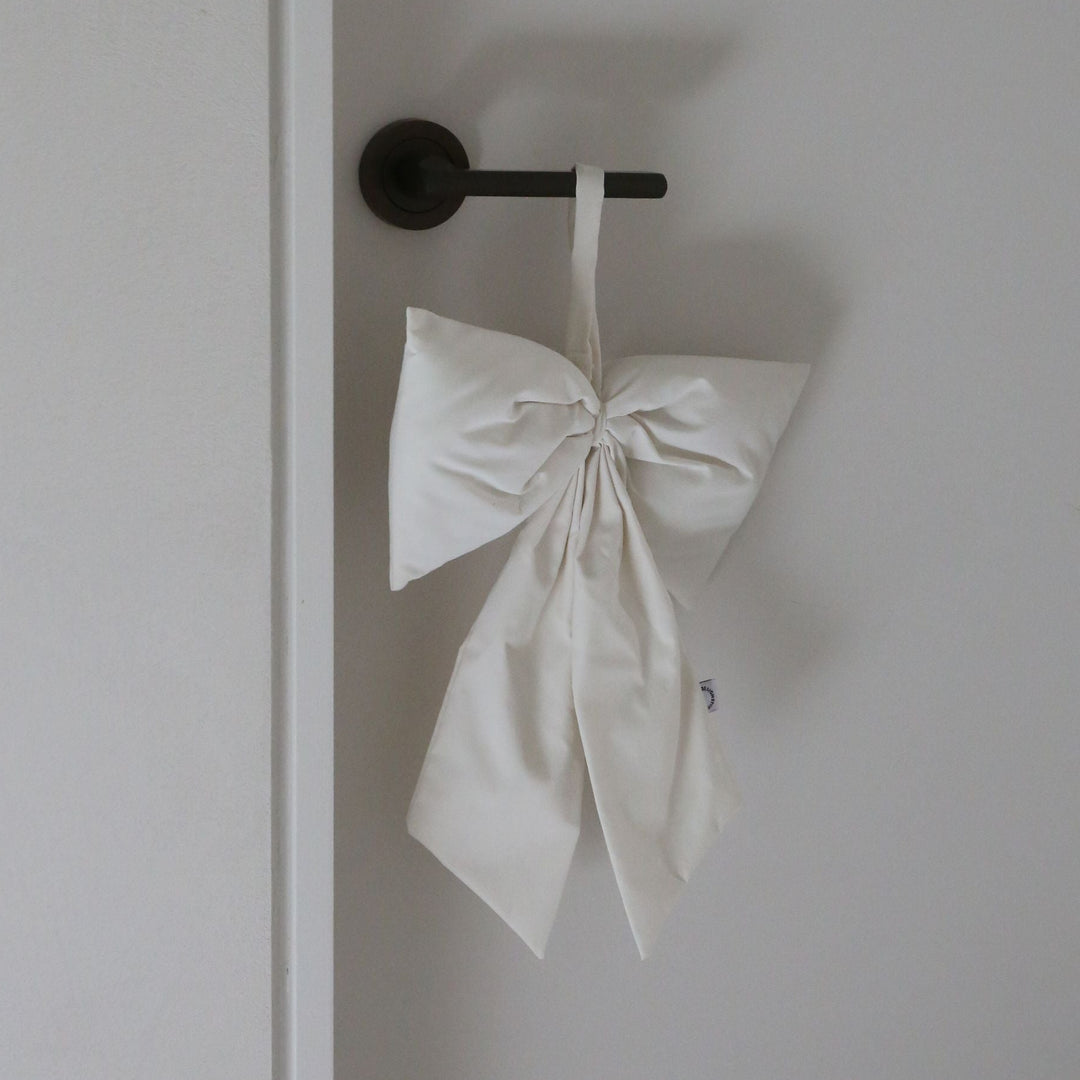DESIGNSTUFF VIRA Bow for Hanging, H32 cm, Cream