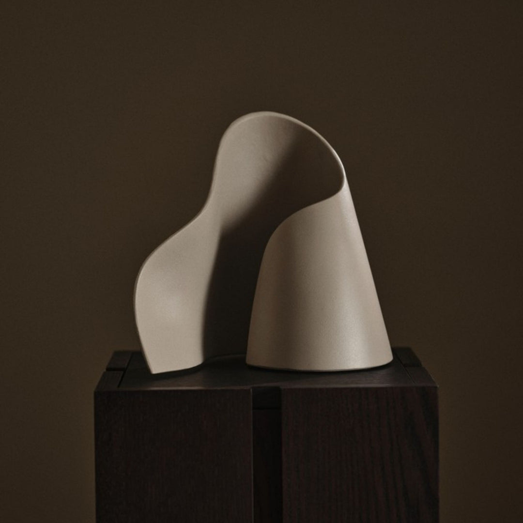 FERM LIVING Oyster Table Lamp, Light Cashmere