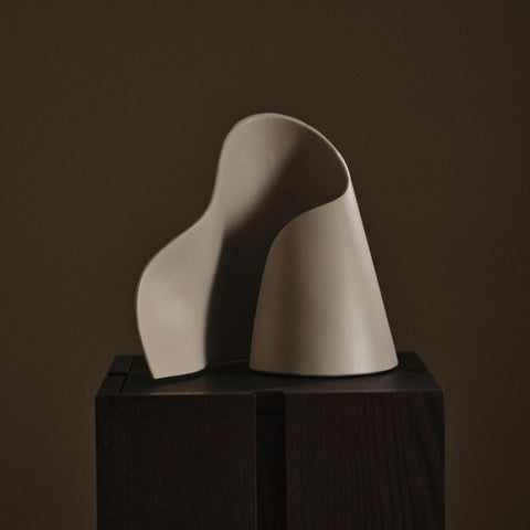 FERM LIVING Oyster Table Lamp, Light Cashmere