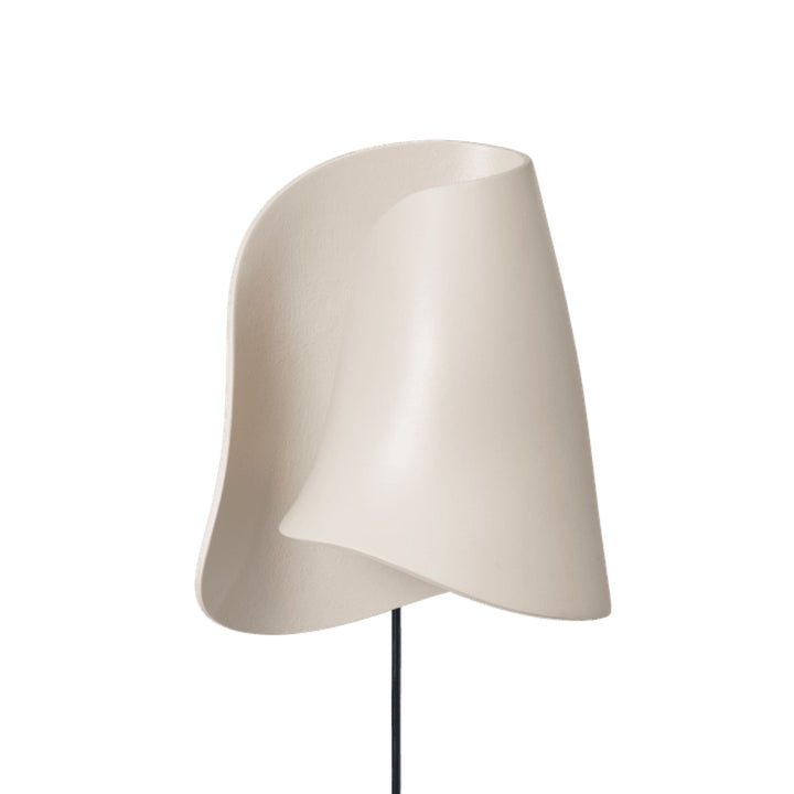 FERM LIVING Oyster Wall Sconce, Light Cashmere