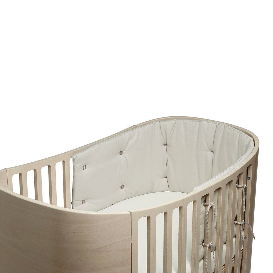 LEANDER Organic Classic Cot Bumper, Cappuccino