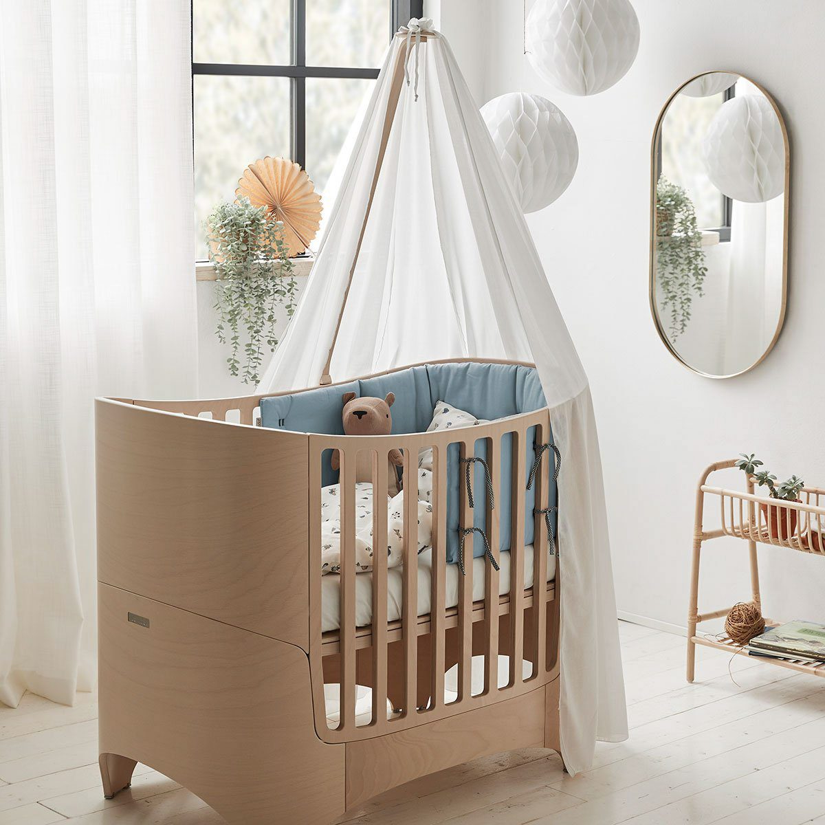 LEANDER Classic Cot Canopy White Designstuff