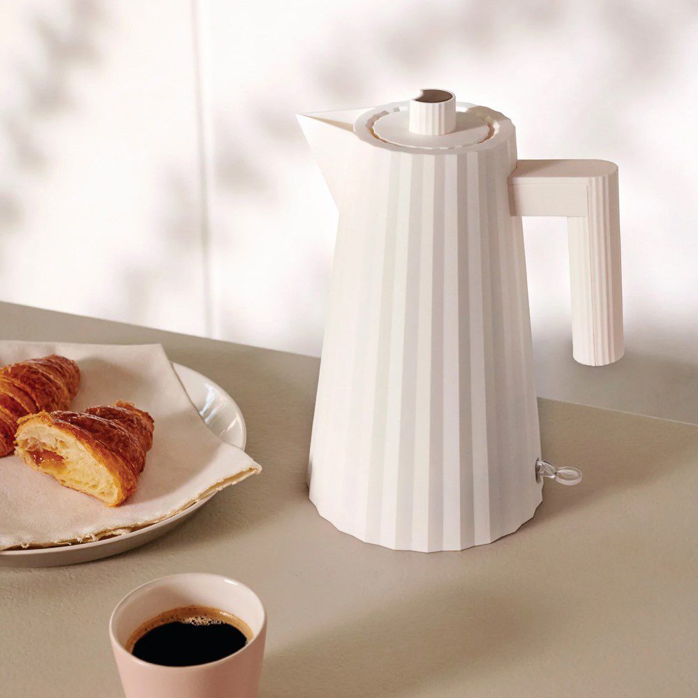 Buy ALESSI Plisse Kettle, in Shop Now! - Main Image