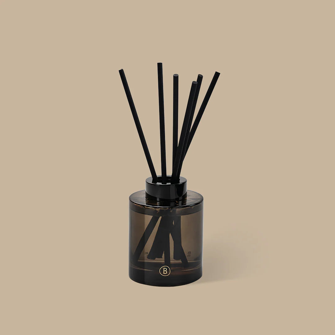 BLACK BLAZE Bush Walk Reed Diffuser, Black