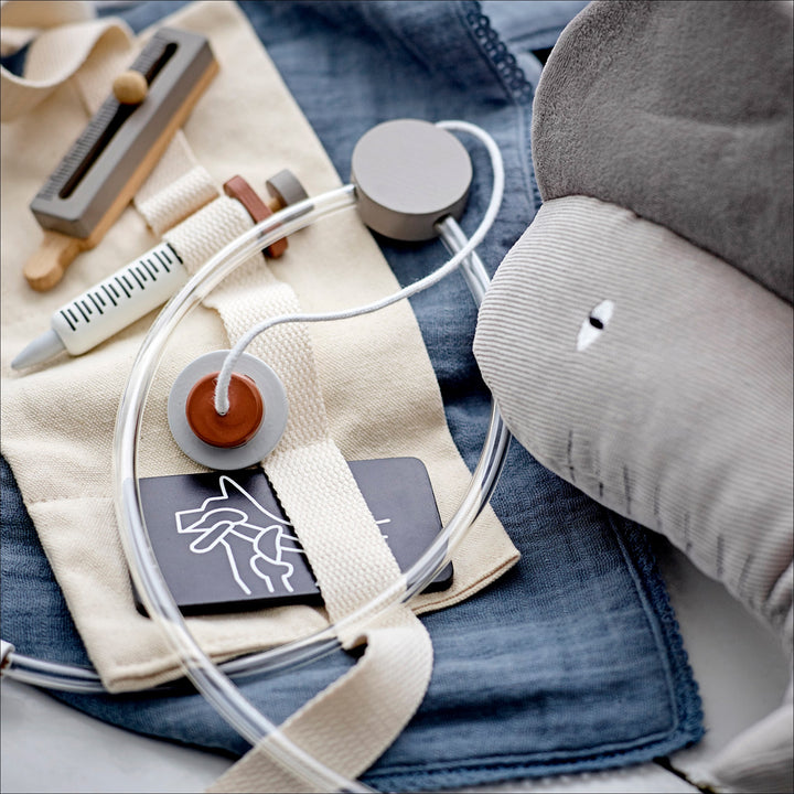 BLOOMINGVILLE Doran Play Set, Doctor, Grey, FSC, Lotus