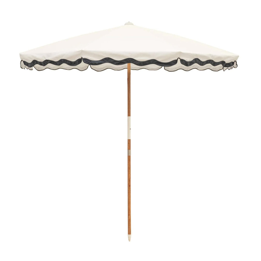 BUSINESS & PLEASURE CO Amalfi Umbrella, Rivie White