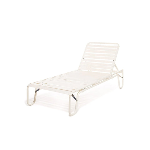 BUSINESS & PLEASURE CO Sunliner Lounger, Antique White