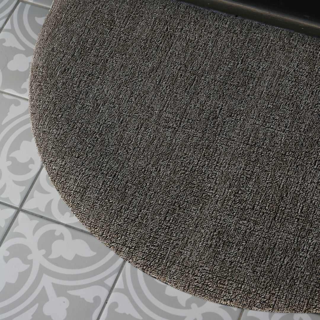 CHILEWICH Welcome Door Mat, Shag In Out Mat, Heathered/Pebble, 53x91cm