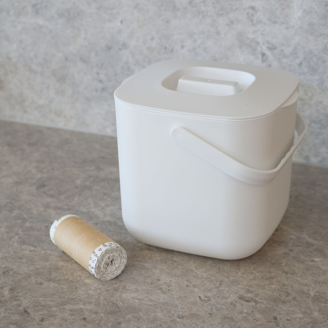 DESIGNSTUFF Compost Bin 7L, White