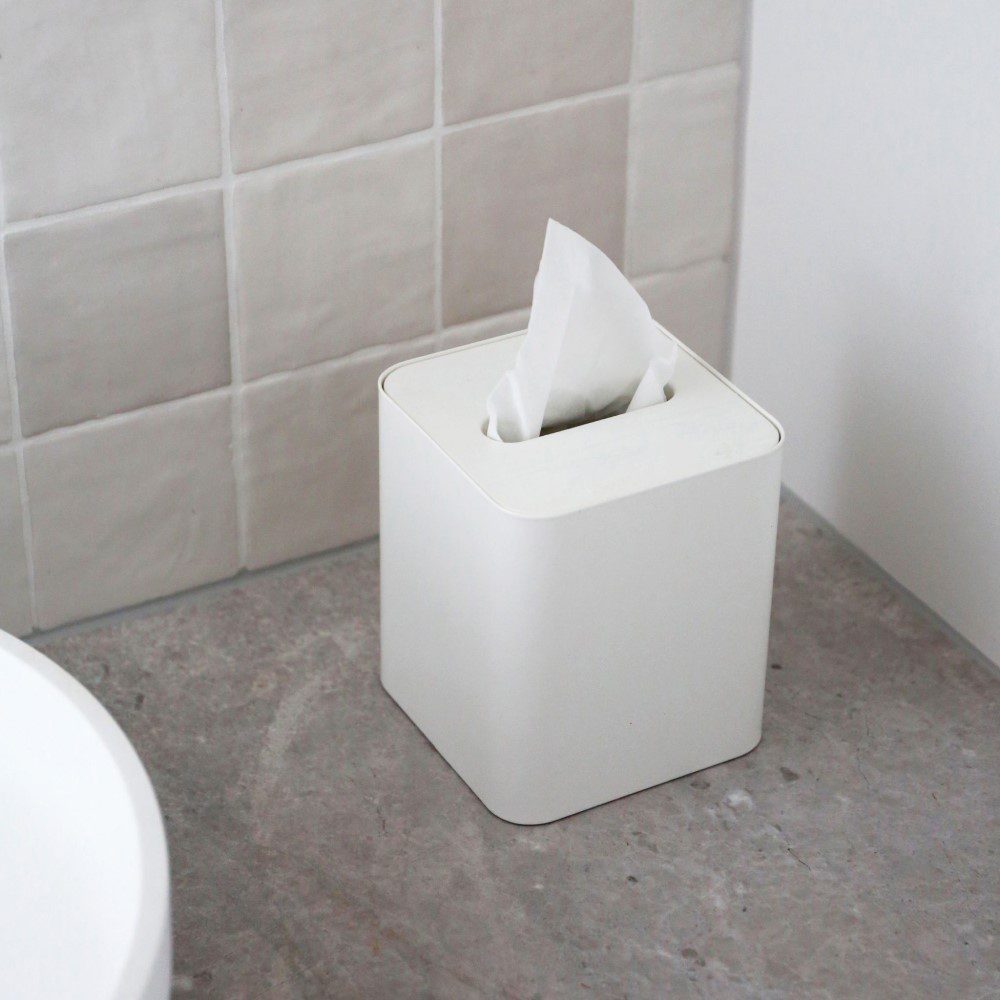 DESIGNSTUFF Square Tissue Box w/ Metal lid, White/White