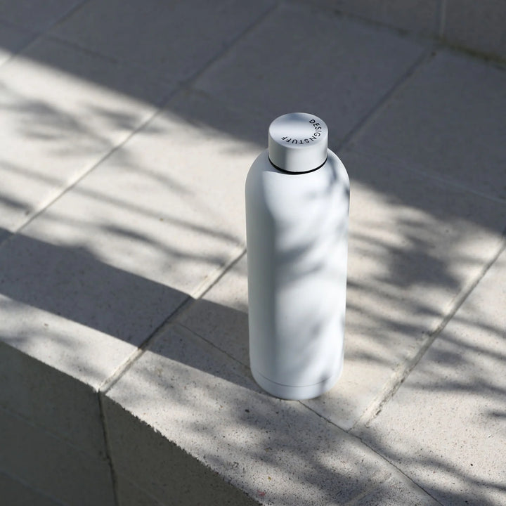 Gift With Purchase | DESIGNSTUFF Vaeske Drink Bottle 750ml (White or Black)