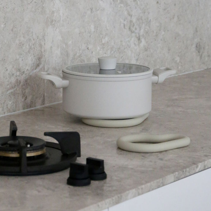DESIGNSTUFF RUND Curve Trivet Gift Set, Sand