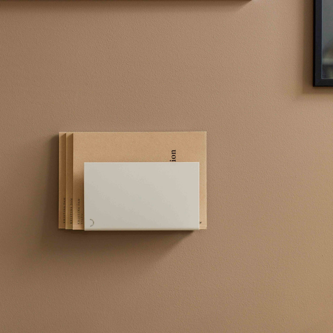 DESIGNSTUFF Wall Mounted Magazine Holder, Sand