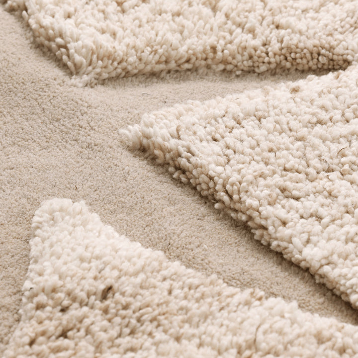 FERM LIVING Kove Tufted Rug, Off White, D 130 cm