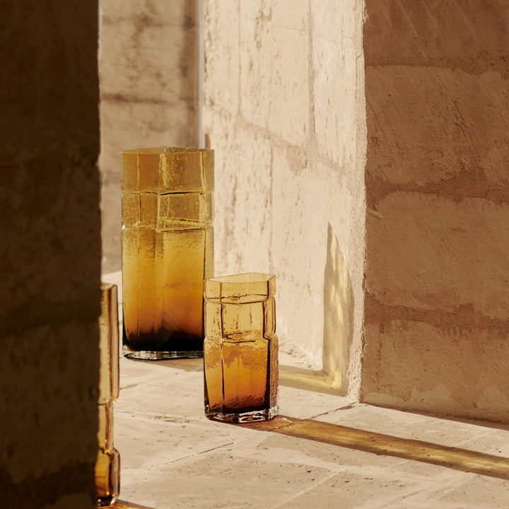FERM LIVING Muro Vase, H38cm, Recycled Amber