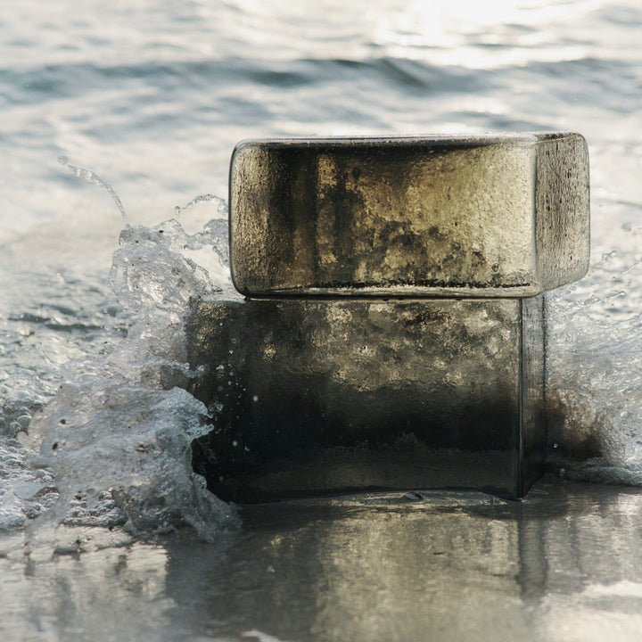 FERM LIVING Oscil Sculpture, Recycled Smoked Grey