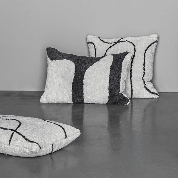 METTE DITMER FIGURA Tufted Cushion Cover 50x50cm, Off-white