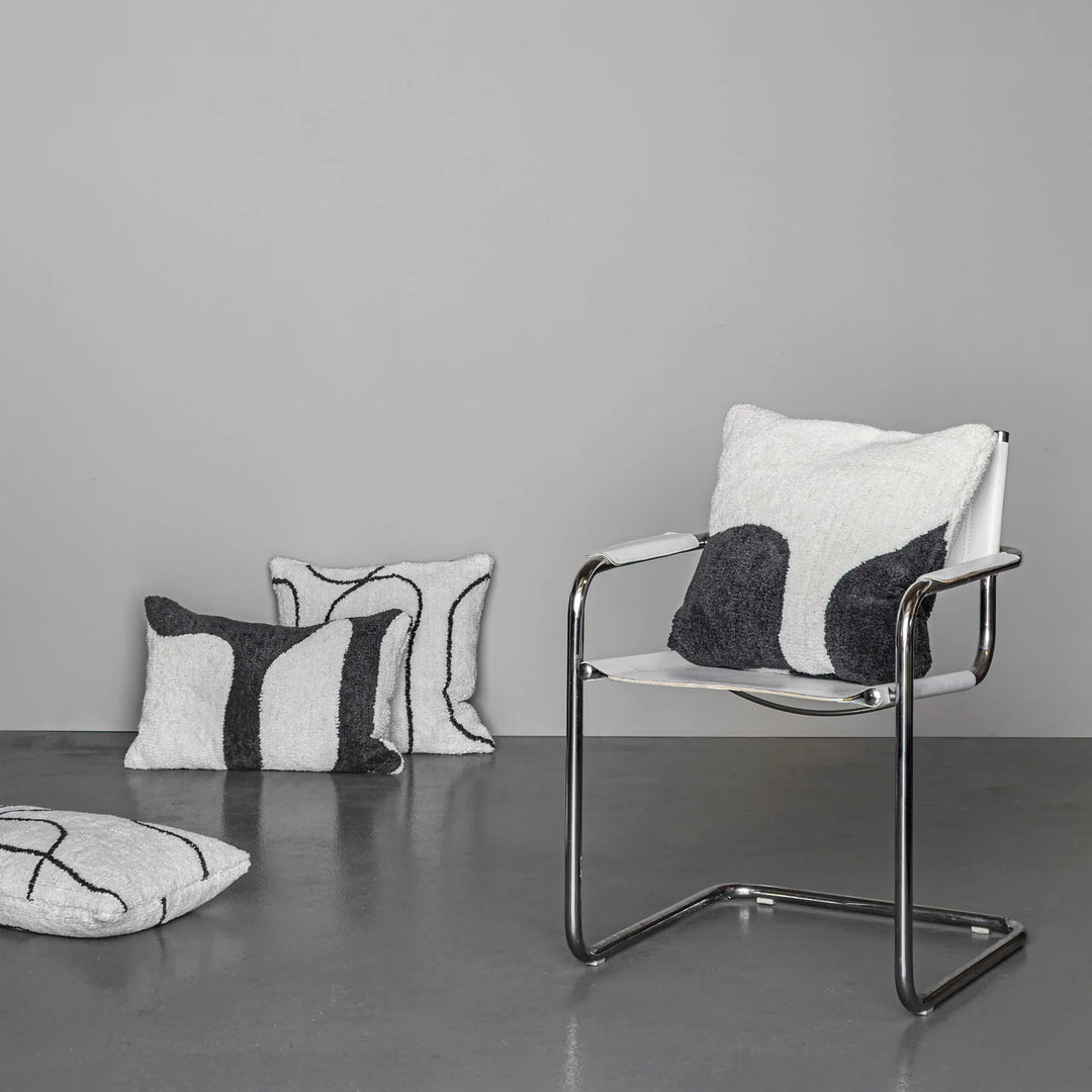 METTE DITMER FIGURA Tufted Cushion Cover 50x50cm, Off-white