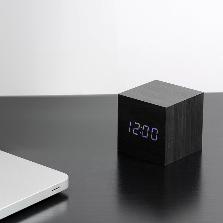 GINGKO LED Cube Click Clock, Black/White