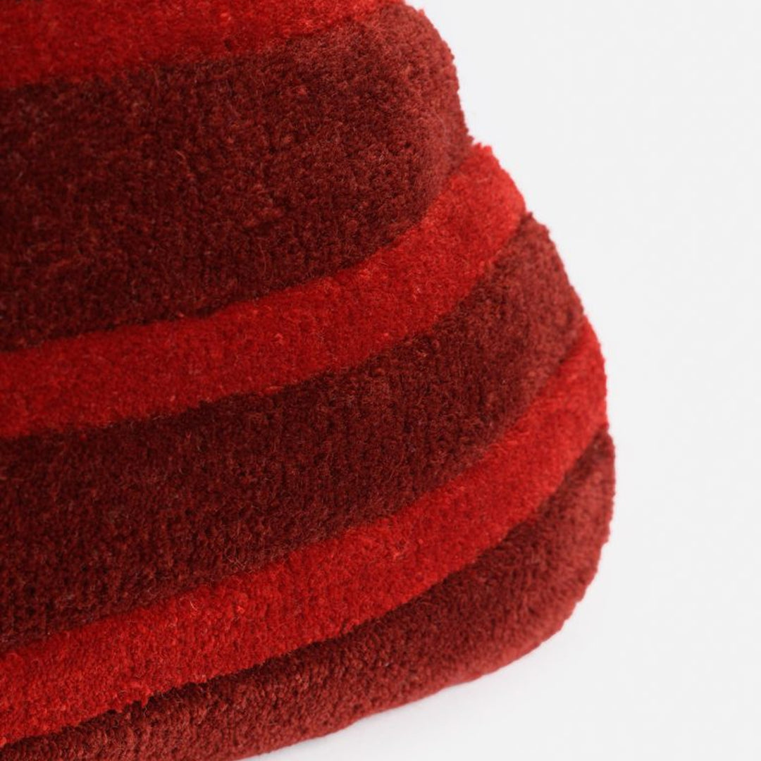 HAUS ÜGER Bonbon Cushion, 42x40cm, Red