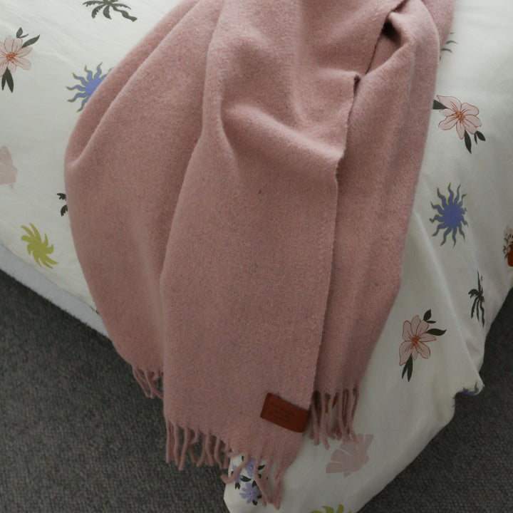 KLIPPAN True Wool Throw Blanket, Pink