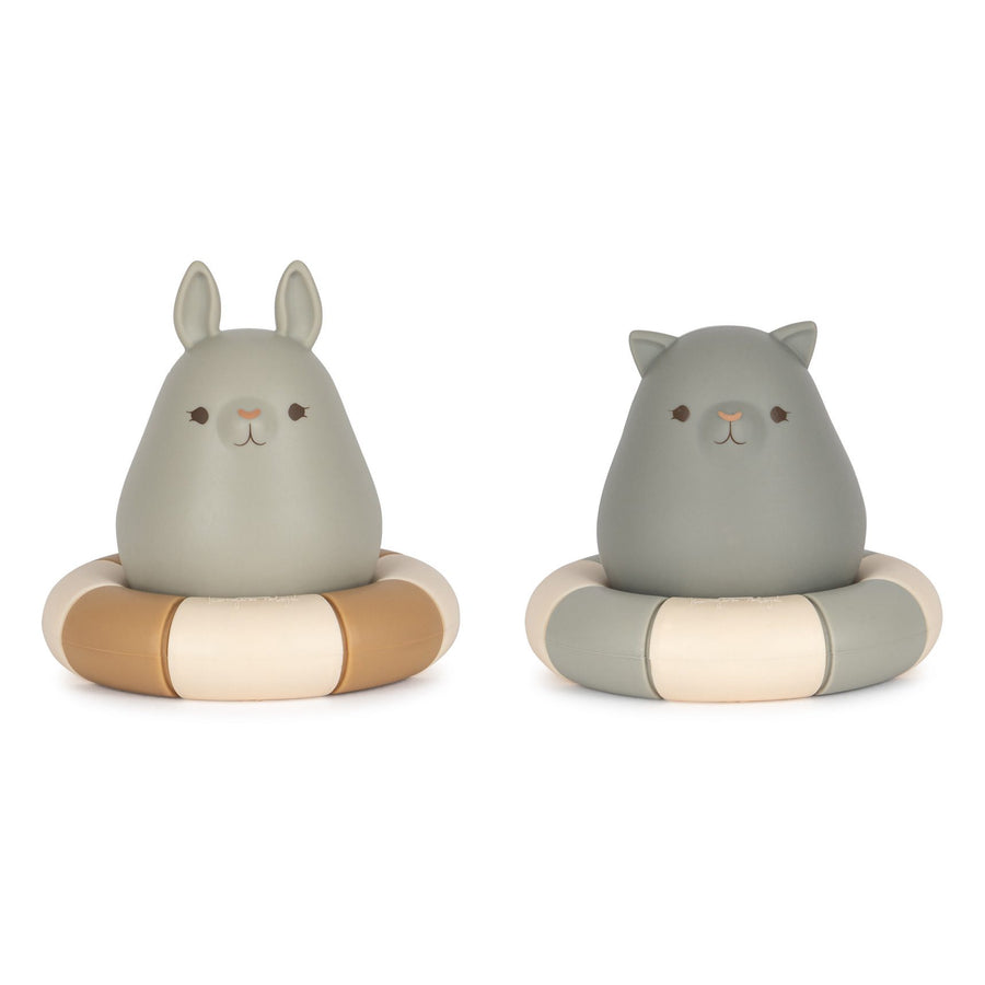 Animal shaped, bunny and cat, bath toys set of 2, made from 100% silicone.