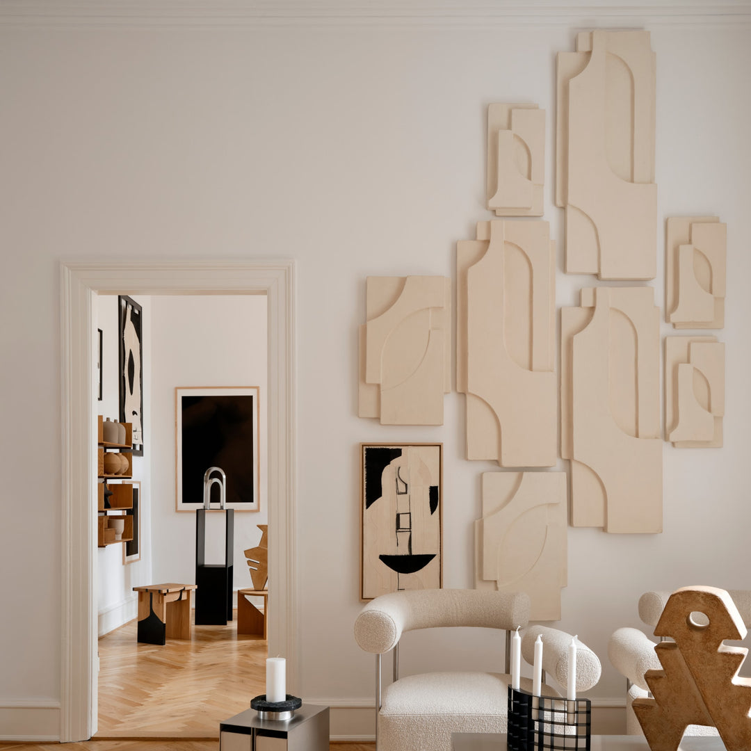 KRISTINA DAM STUDIO Serif Relief Large, Paperpulp Natural Off White