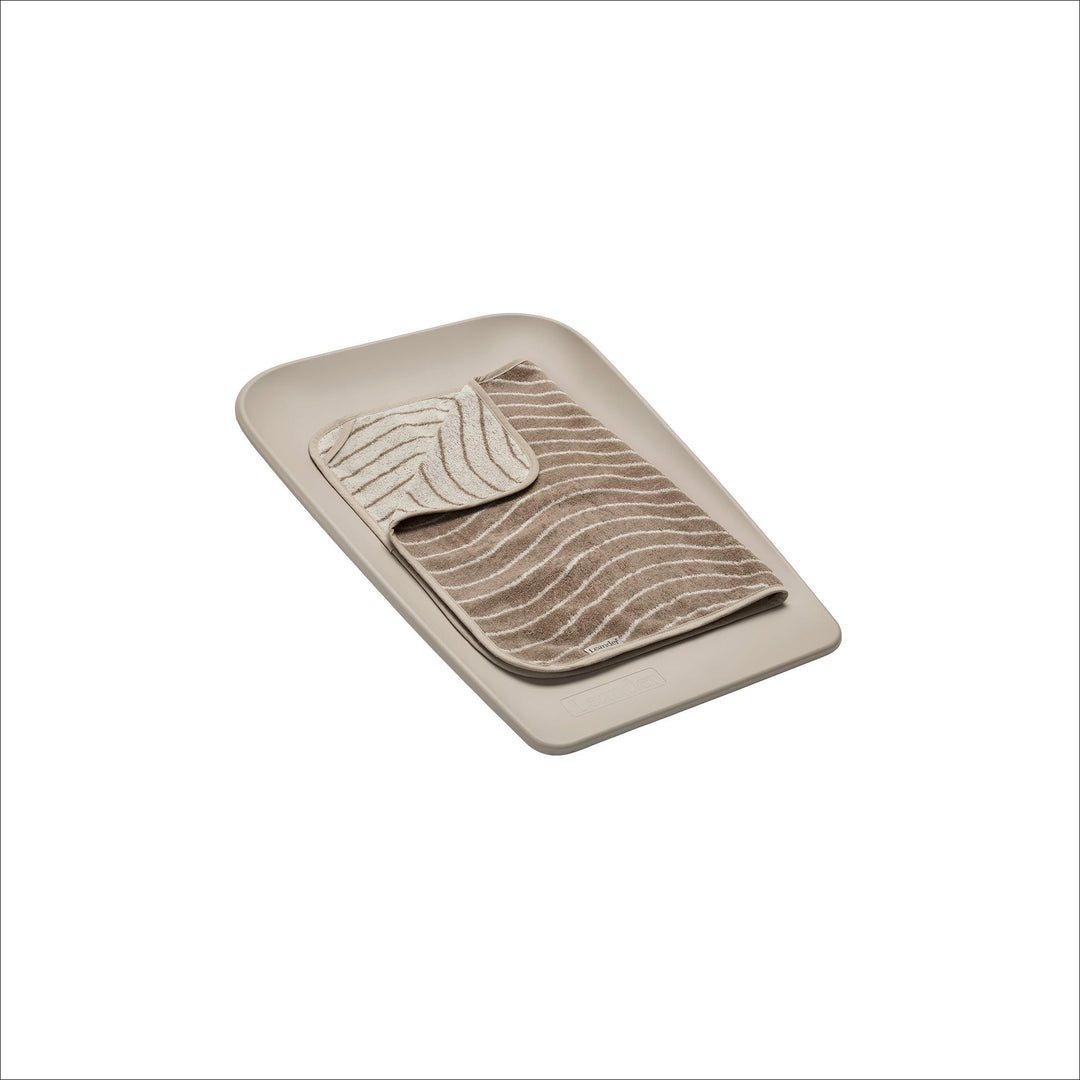 LEANDER Matty Mini Changing Mat, Cappuccino