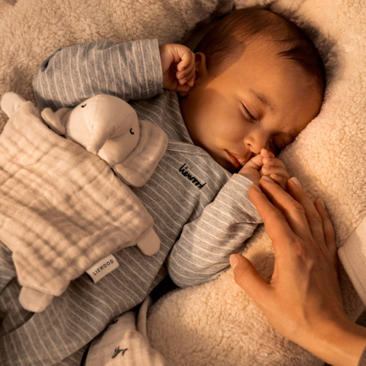 LIEWOOD Amaya Elephant Cuddle Teddy, Sandy