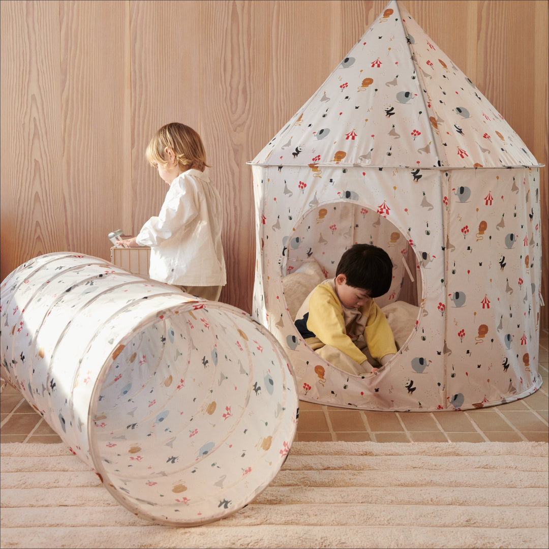 LIEWOOD Oaks Pop Up Playtent, Circus / Sandy