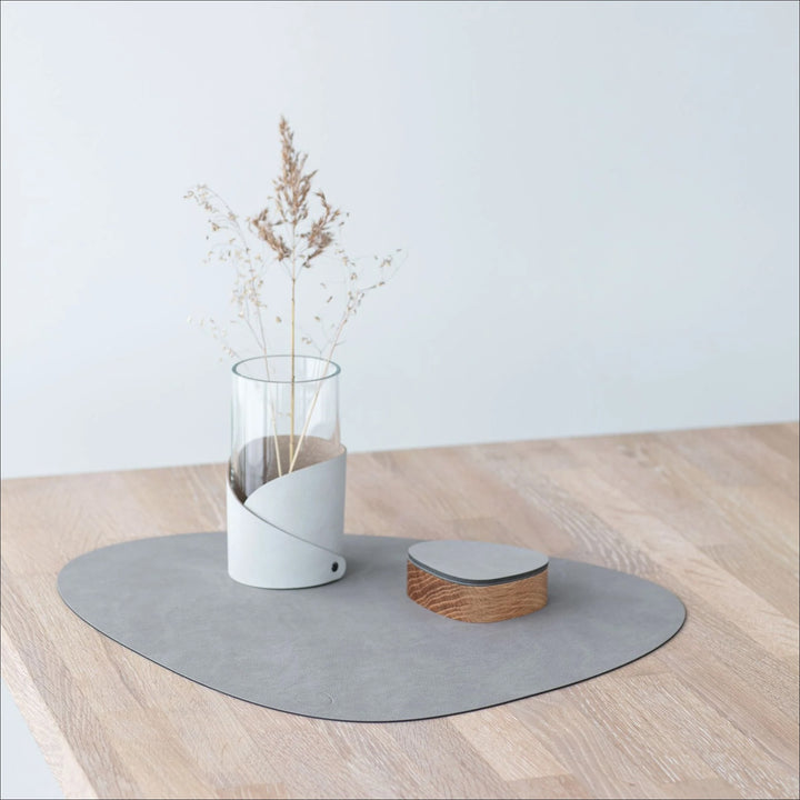 LIND DNA Nupo Curve Table Placemat L, Light Grey