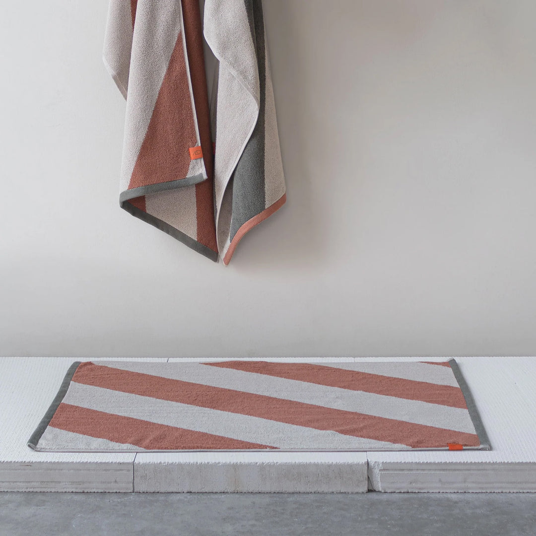 METTE DITMER Diagonal Bath Mat, 50x80cm, Brick