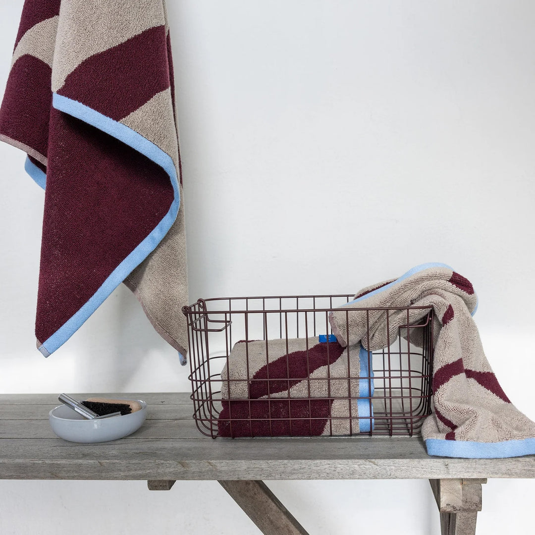 METTE DITMER Nova Arte Bath Towel, 70x133cm, Wine/Sand