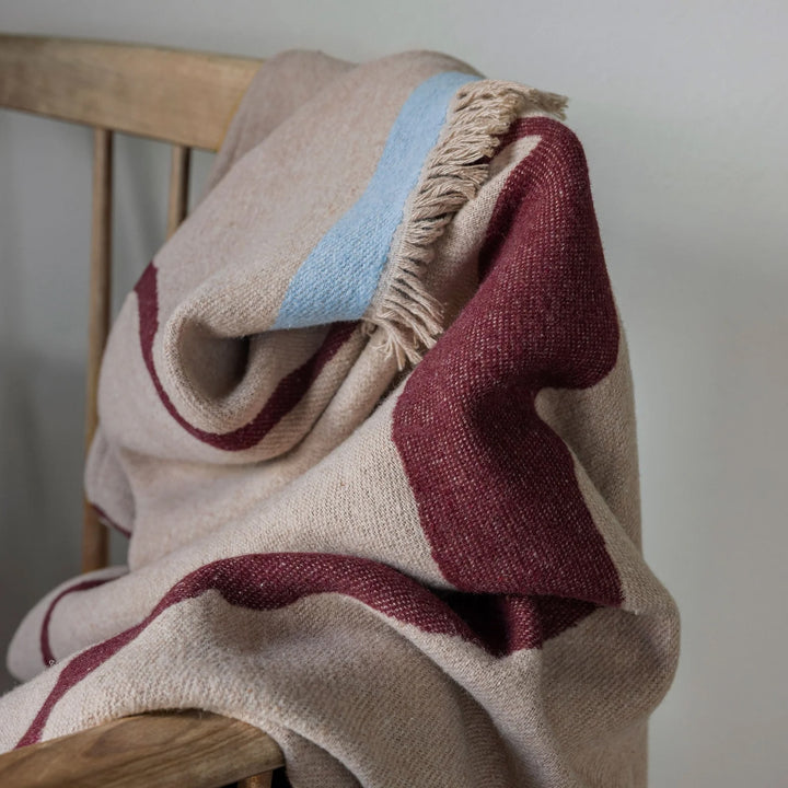 METTE DITMER Studio Throw L175 x W130 cm, Wine