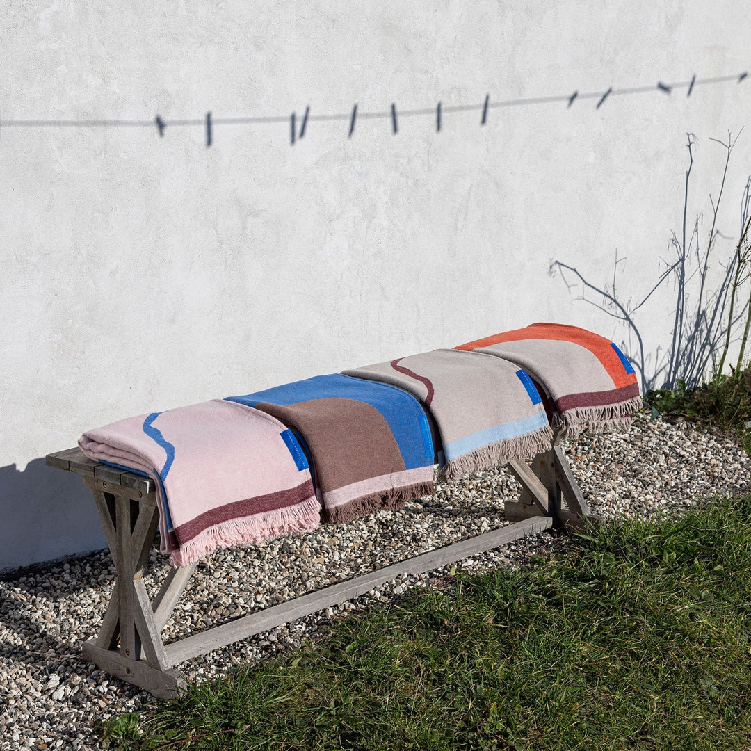 METTE DITMER Studio Throw L175 x W130 cm, Wine