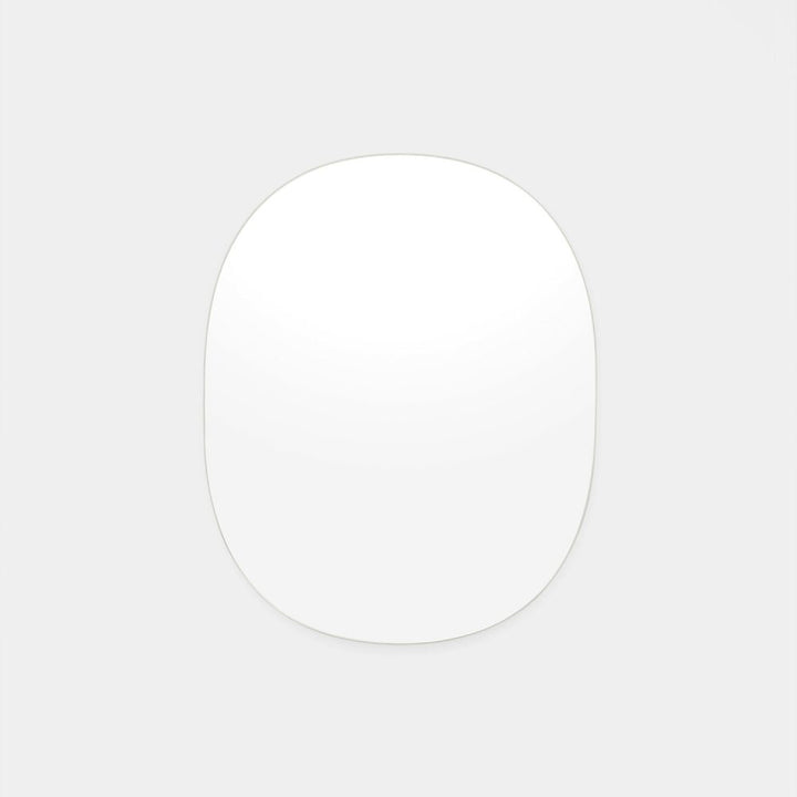 MIDDLE OF NOWHERE Miller Oval Mirror, White, 60x75cm